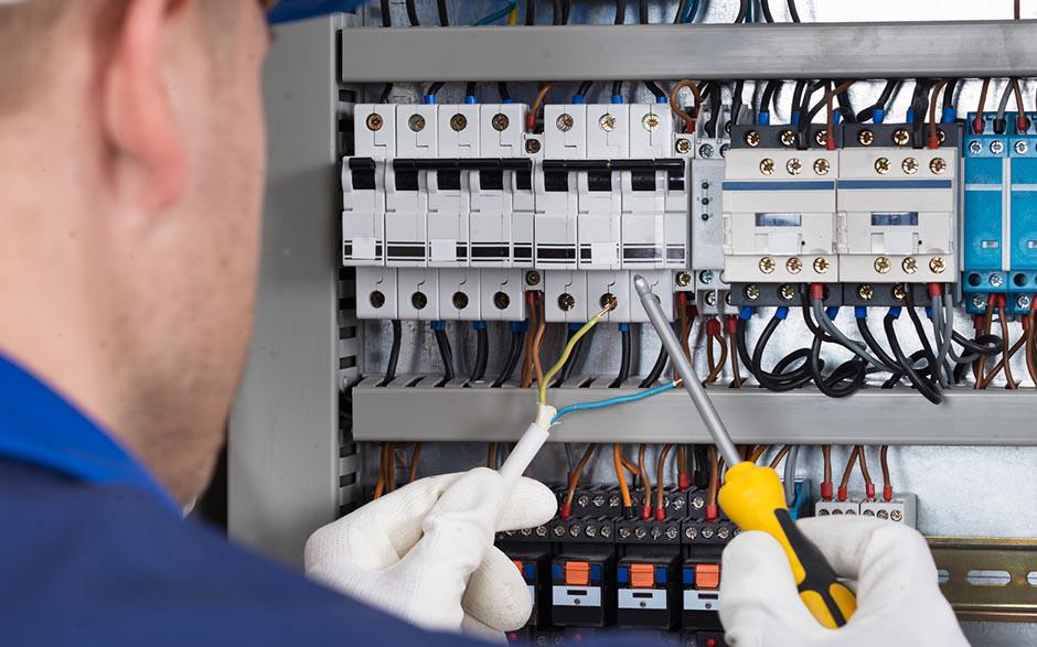 cherche électricien Orsay
